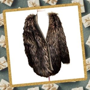 Marcos de Vincenzo Oversized Fur Coat